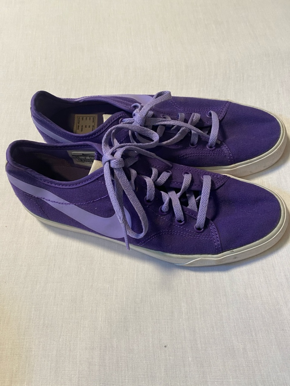 Nike Purple Canvas Low-Top Sneakers with Light Blue Swoosh